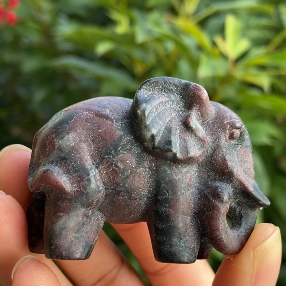 Garnet and Arfvedsonite Elephant Carving